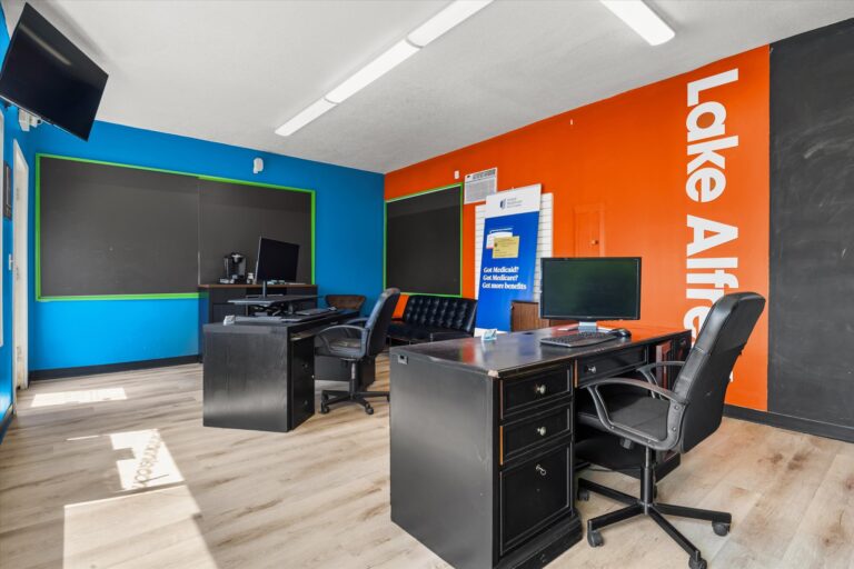 32-Office